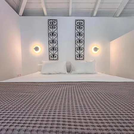 Panta'kei Villa *