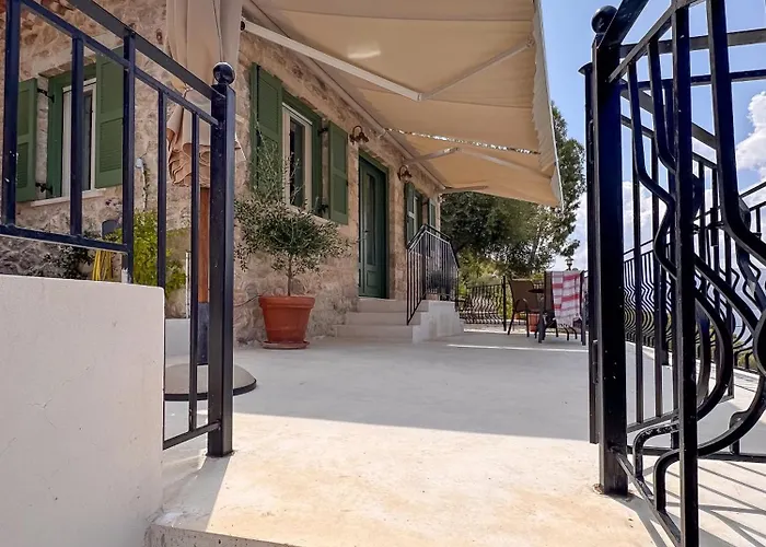 Panta'kei Villa *